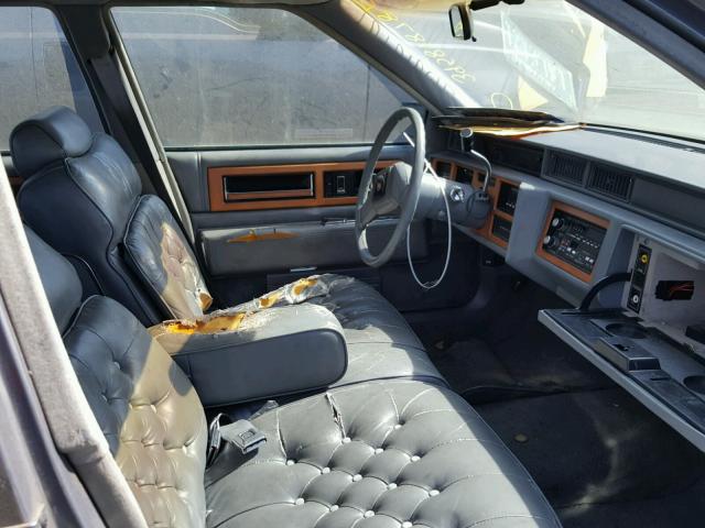 1G6CB5188H4250893 - 1987 CADILLAC FLEETWOOD GRAY photo 5