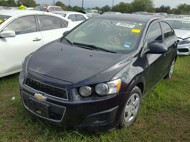 1G1JA5SHXF4215459 - 2015 CHEVROLET SONIC LS BLACK photo 2