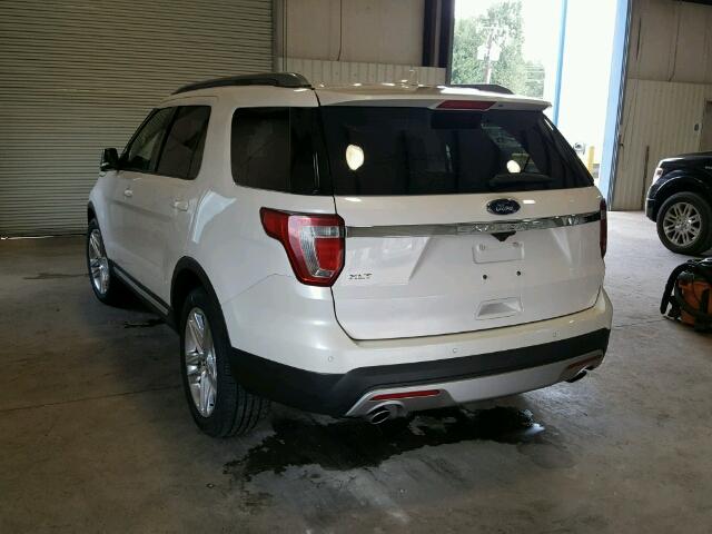 1FM5K7D84HGB21282 - 2017 FORD EXPLORER X WHITE photo 3