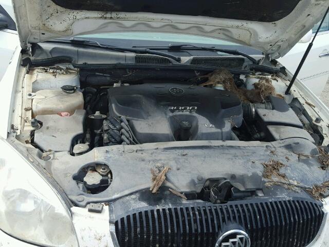 1G4HD57278U109857 - 2008 BUICK LUCERNE CX WHITE photo 7