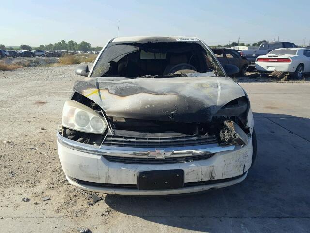1G1ZT62815F102313 - 2005 CHEVROLET MALIBU MAX WHITE photo 9