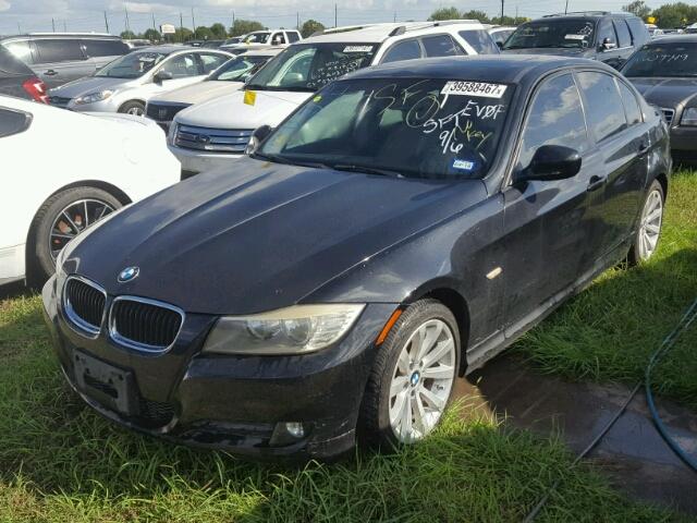 WBAPH7C59BE677574 - 2011 BMW 328 BLACK photo 2