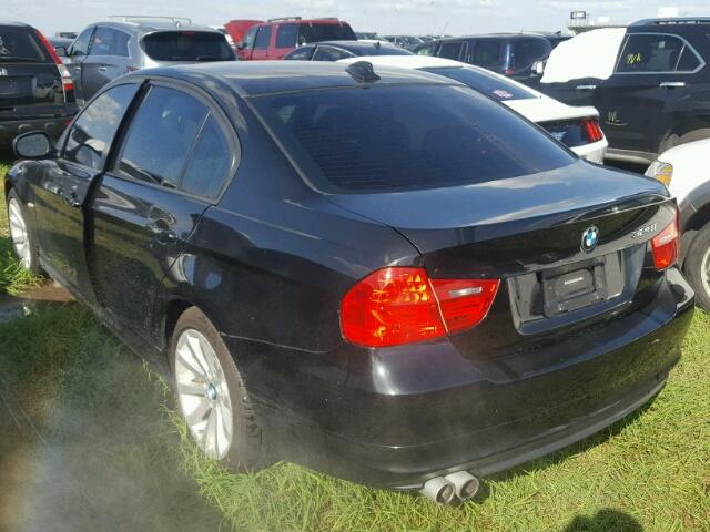 WBAPH7C59BE677574 - 2011 BMW 328 BLACK photo 3