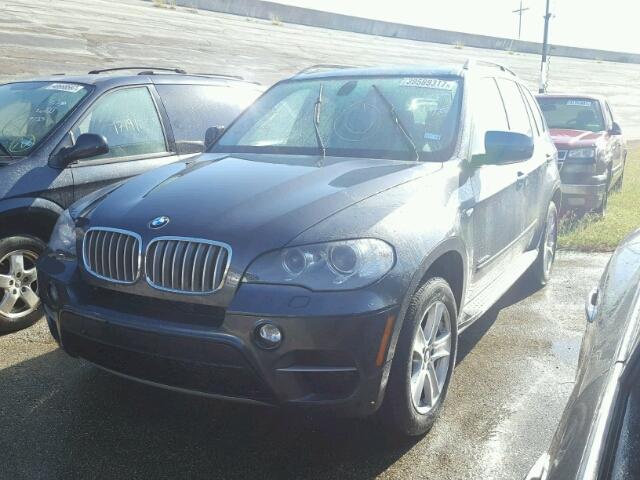 5UXZW0C50CL666693 - 2012 BMW X5 BLUE photo 2