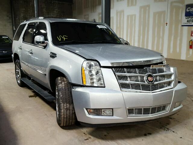 1GYS4DEF6CR128321 - 2012 CADILLAC ESCALADE P SILVER photo 1