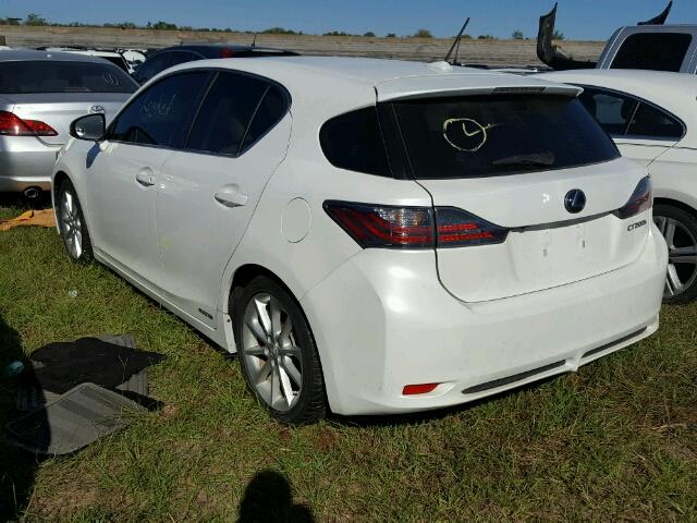 JTHKD5BH9D2153742 - 2013 LEXUS CT WHITE photo 3