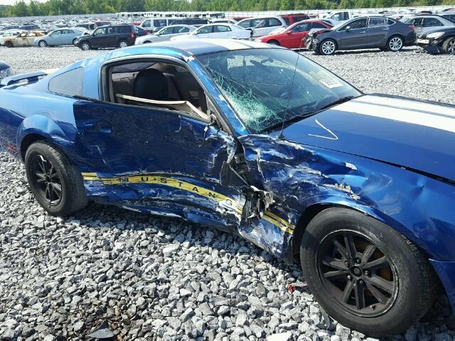 1ZVFT80NX65134583 - 2006 FORD MUSTANG BLUE photo 9