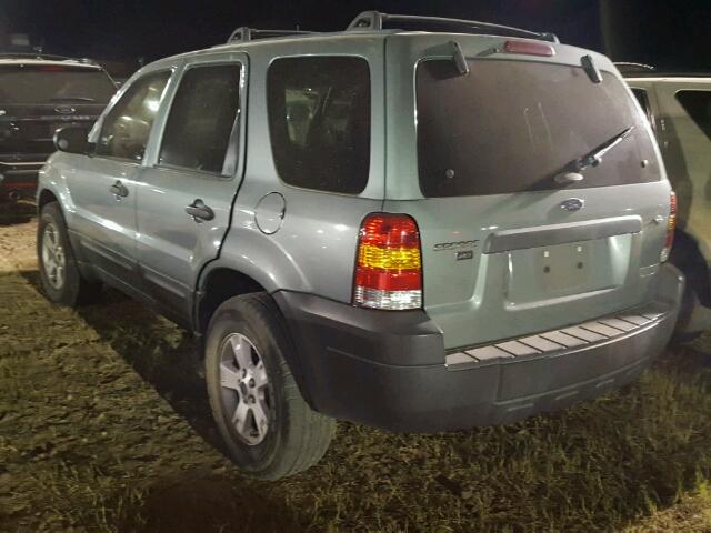 1FMYU03147KB70383 - 2007 FORD ESCAPE GRAY photo 3