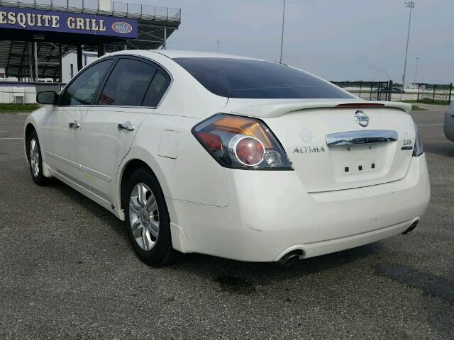 1N4AL2AP6BN485596 - 2011 NISSAN ALTIMA BAS WHITE photo 3