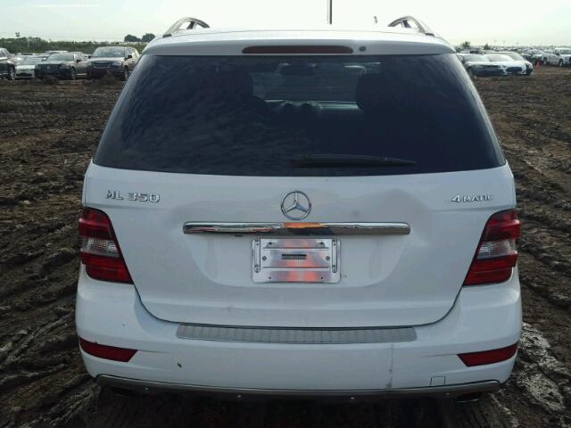 4JGBB8GB7BA716654 - 2011 MERCEDES-BENZ ML 350 4MA WHITE photo 9