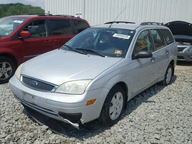 1FAFP36N37W151387 - 2007 FORD FOCUS ZXW GRAY photo 2