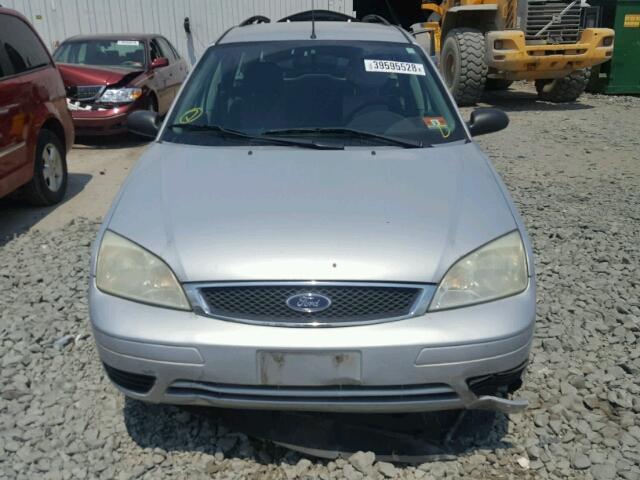 1FAFP36N37W151387 - 2007 FORD FOCUS ZXW GRAY photo 9