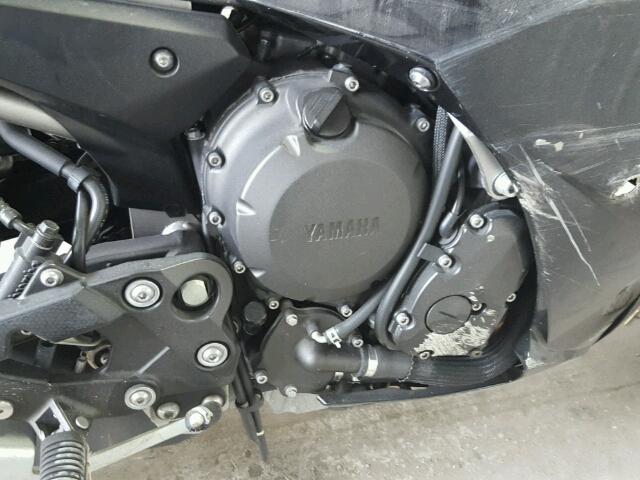 JYARJ18E9EA013207 - 2014 YAMAHA FZ6-R BLACK photo 7