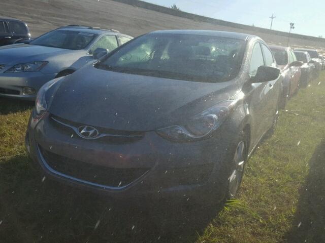 5NPDH4AE2DH332073 - 2013 HYUNDAI ELANTRA GL GRAY photo 2