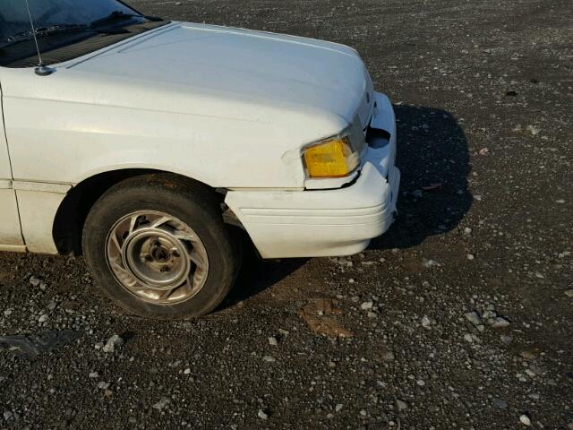 1FAPP36XXRK174066 - 1994 FORD TEMPO GL WHITE photo 9