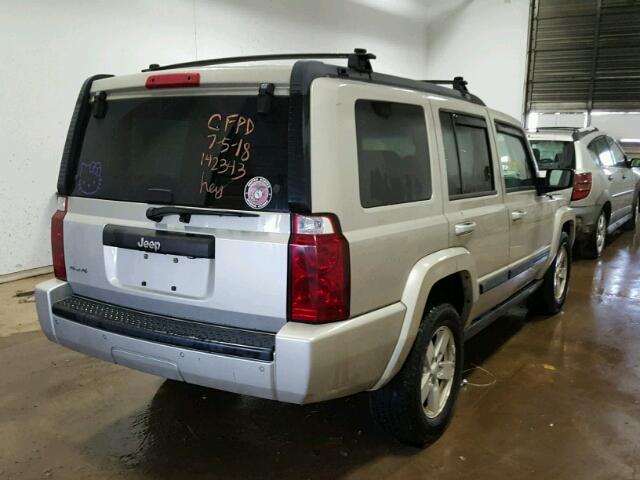 1J8HG48K58C142343 - 2008 JEEP COMMANDER SILVER photo 4