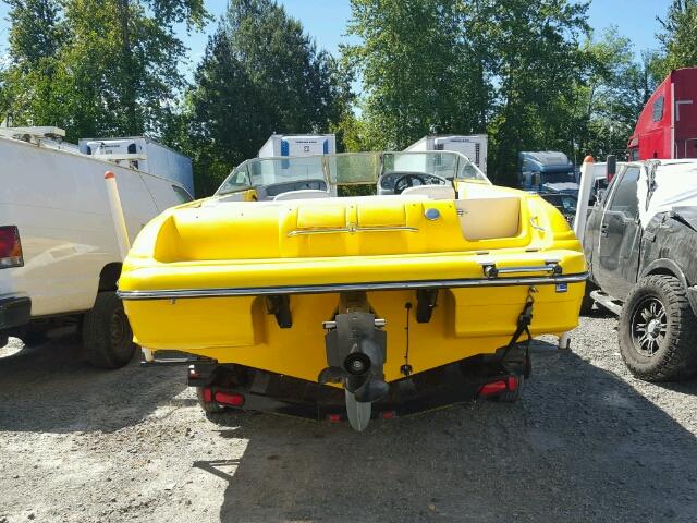 SRV1E065J405 - 2005 BOAT W/TRAILER YELLOW photo 10