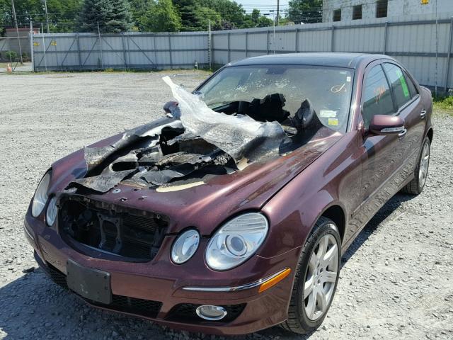 WDBUF87XX7B132567 - 2007 MERCEDES-BENZ E 350 4MAT RED photo 2