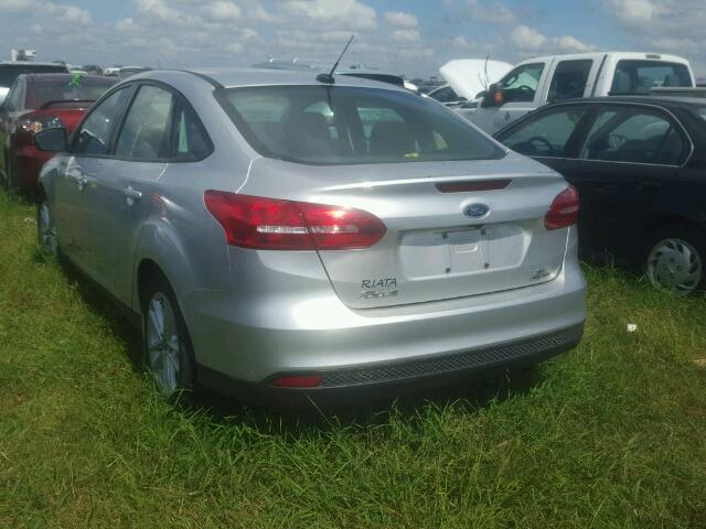 1FADP3F2XFL357089 - 2015 FORD FOCUS SE SILVER photo 3