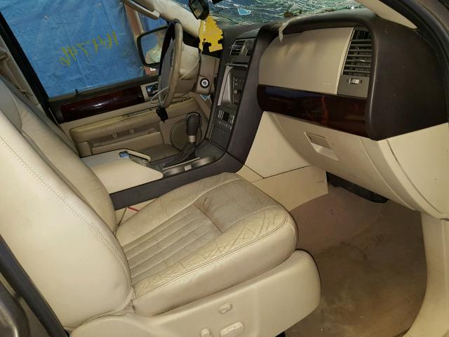 5LMFU28RX3LJ14015 - 2003 LINCOLN NAVIGATOR BROWN photo 5