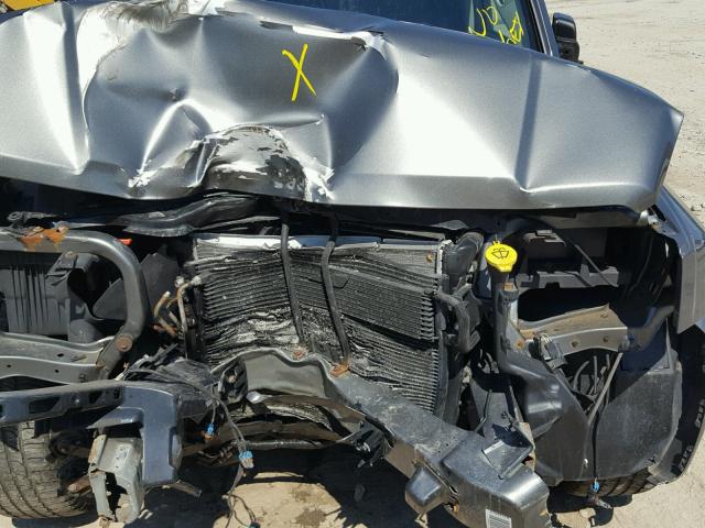 1J8HG58218C175586 - 2008 JEEP COMMANDER GRAY photo 7