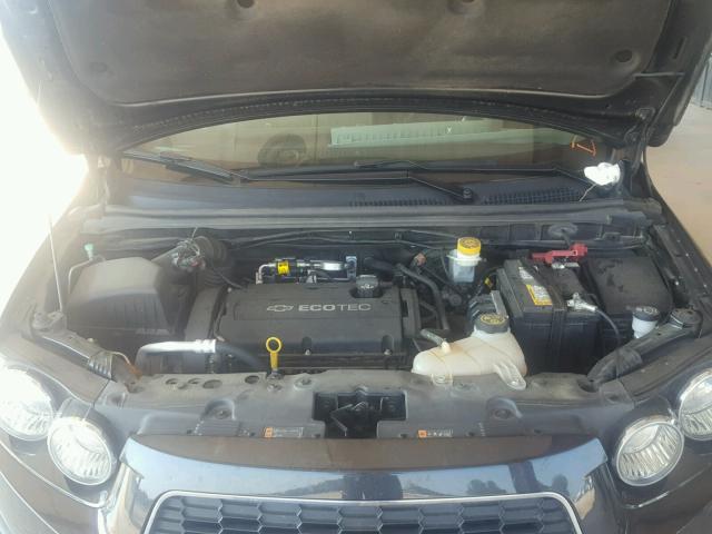 1G1JA5SH0F4131957 - 2015 CHEVROLET SONIC LS BLACK photo 7