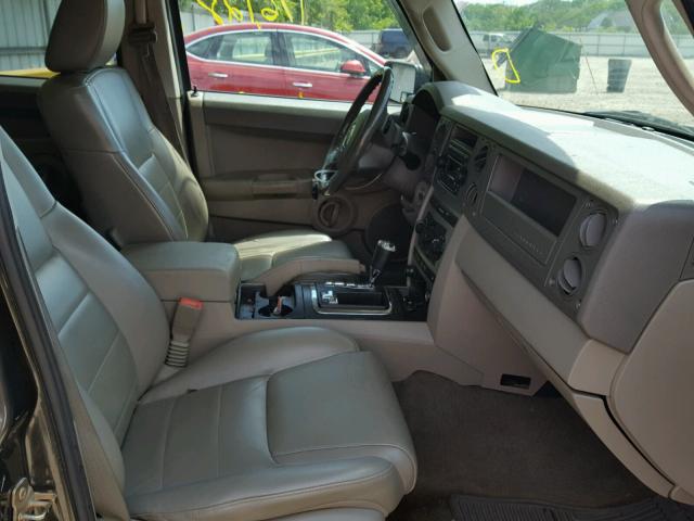 1J8HG48NX6C210773 - 2006 JEEP COMMANDER GREEN photo 5