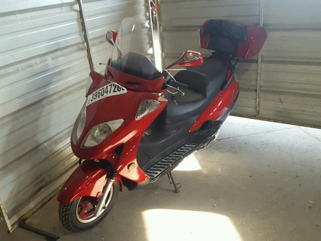 LL0TCKPB6GY660035 - 2016 OTHER SCOOTER RED photo 2