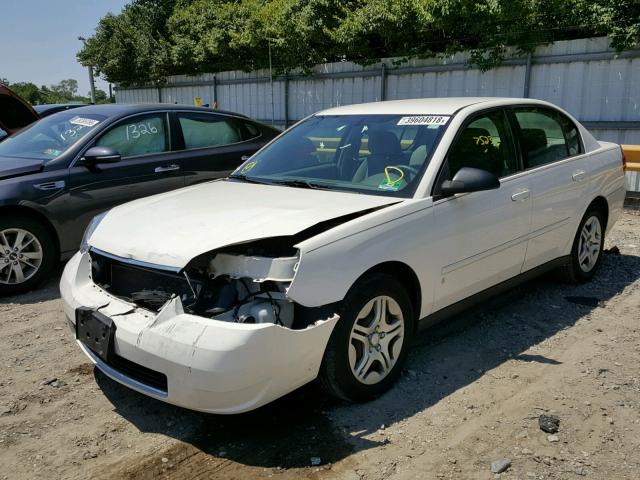 1G1ZS58N28F147288 - 2008 CHEVROLET MALIBU LS WHITE photo 2