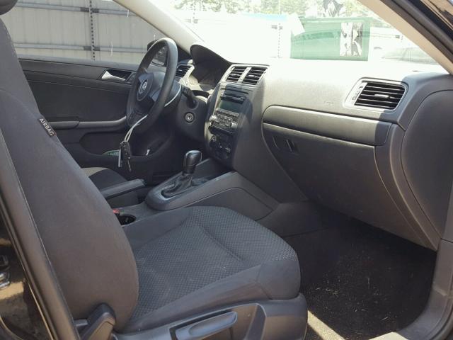 3VW2K7AJXEM379156 - 2014 VOLKSWAGEN JETTA BASE 黑色 照片 5