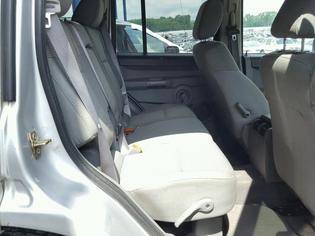 1J8HG48KX7C530537 - 2007 JEEP COMMANDER 银色 照片 6