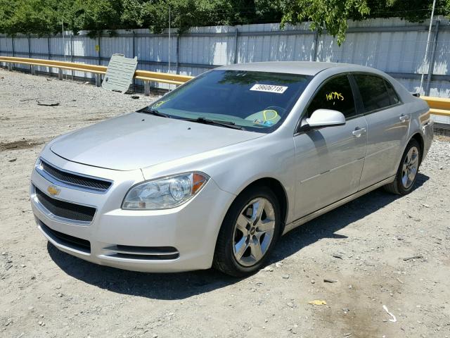 1G1ZC5EB7AF321773 - 2010 CHEVROLET MALIBU 1LT 银色 照片 2
