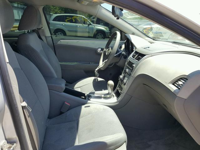 1G1ZC5EB7AF321773 - 2010 CHEVROLET MALIBU 1LT 银色 照片 5