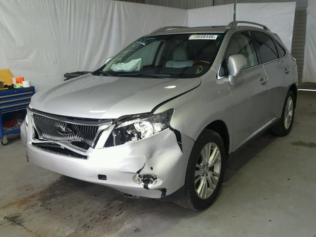 JTJBC1BA6A2409425 - 2010 LEXUS RX 450 SILVER photo 2