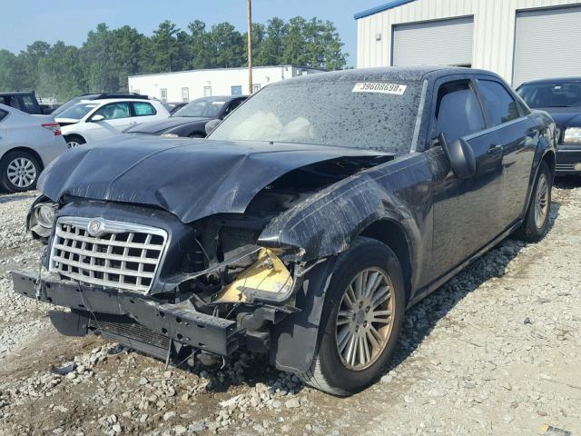 2C3KA43D29H541897 - 2009 CHRYSLER 300 LX BLACK photo 2