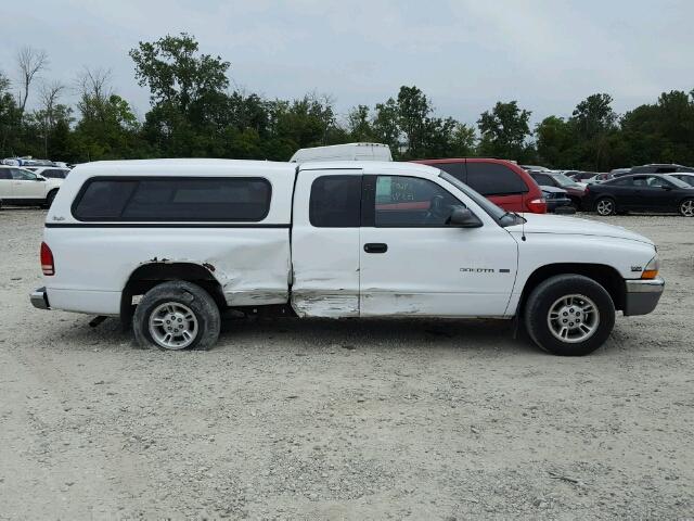 1B7GL22X0XS288919 - 1999 DODGE DAKOTA WHITE photo 9