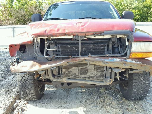 1B7GG22N7YS765981 - 2000 DODGE DAKOTA RED photo 9