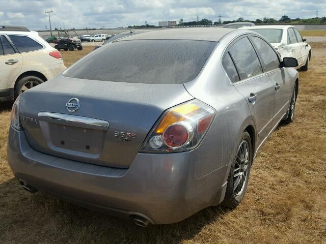 1N4BL21EX8C159517 - 2008 NISSAN ALTIMA 3.5 GRAY photo 4