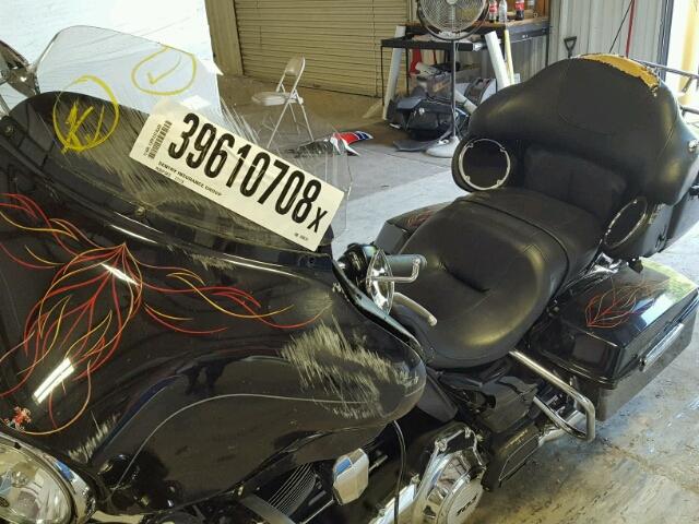 1HD1KEM16CB600639 - 2012 HARLEY-DAVIDSON FLHTK ELEC 黑色 照片 9