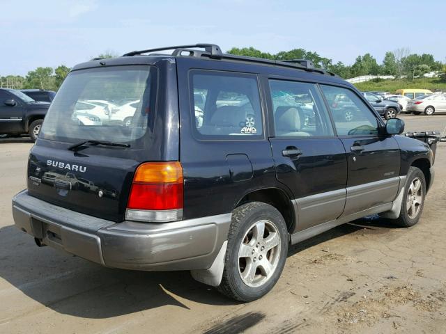 JF1SF6559YH710225 - 2000 SUBARU FORESTER S შავი ფოტო 4