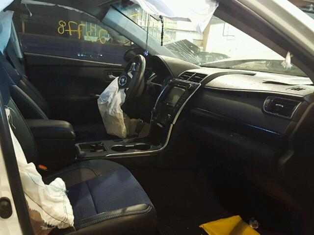 4T1BF1FK4GU513370 - 2016 TOYOTA CAMRY LE თეთრი ფოტო 5