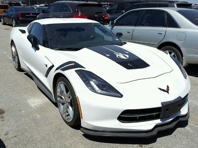 1G1YB2D72G5115561 - 2016 CHEVROLET CORVETTE WHITE photo 1