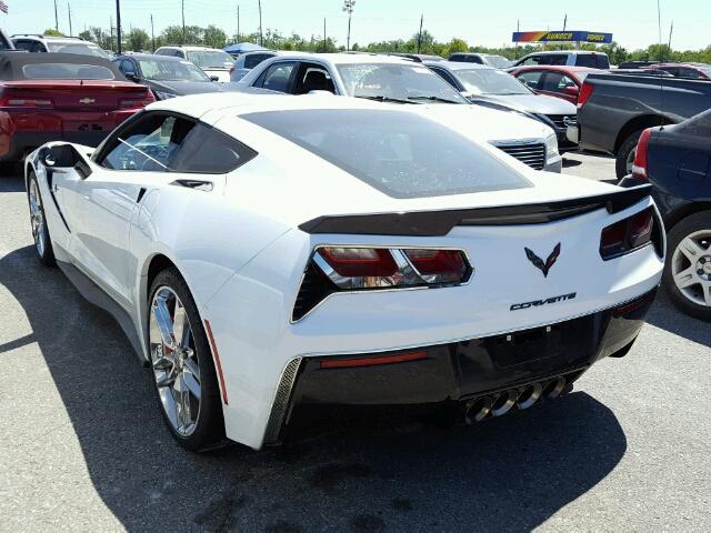 1G1YB2D72G5115561 - 2016 CHEVROLET CORVETTE WHITE photo 3