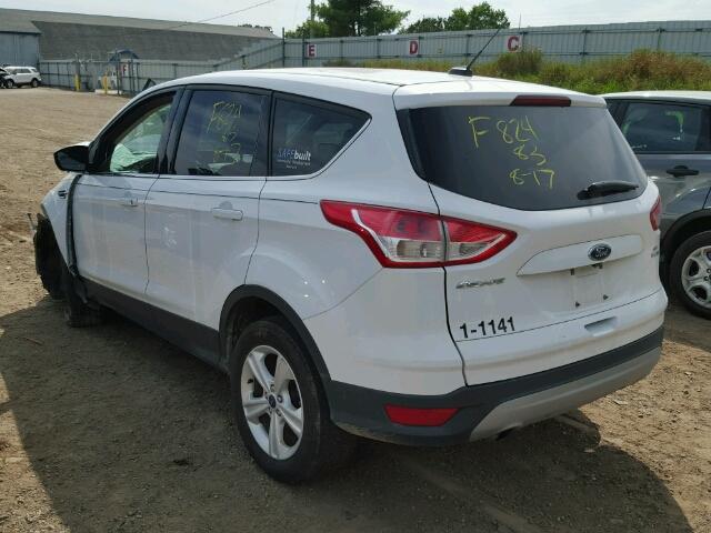 1FMCU9GX2GUB46455 - 2016 FORD ESCAPE SE WHITE photo 3