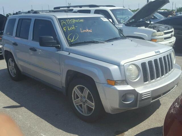 1J8FF48W67D424612 - 2007 JEEP PATRIOT LI SILVER photo 1