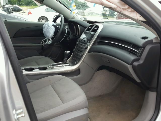 1G11B5SAXDF356131 - 2013 CHEVROLET MALIBU LS SILVER photo 5