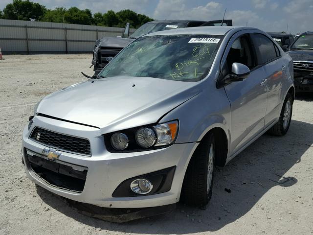 1G1JA5SH4C4230664 - 2012 CHEVROLET SONIC LS 银色 照片 2