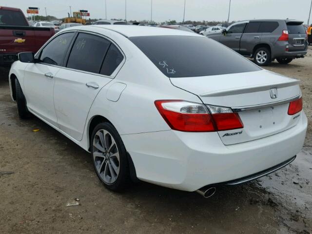 1HGCR2F56FA228509 - 2015 HONDA ACCORD WHITE photo 3