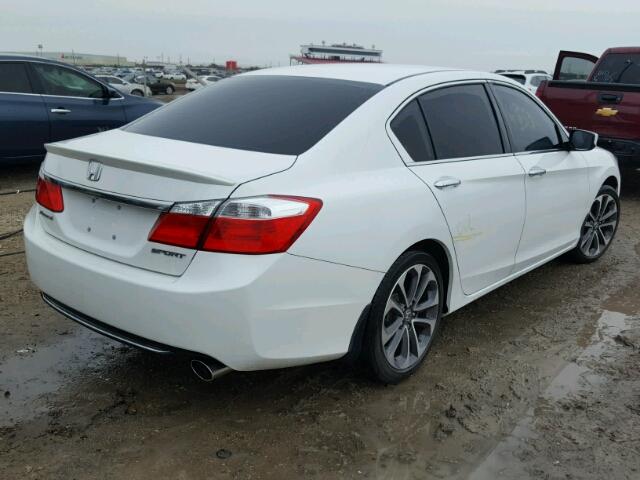 1HGCR2F56FA228509 - 2015 HONDA ACCORD WHITE photo 4