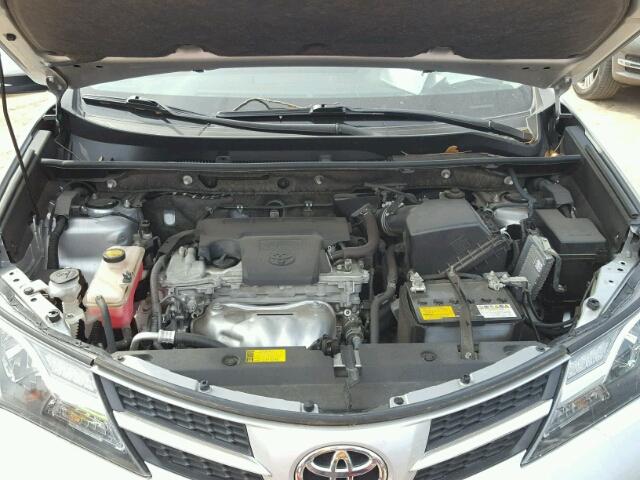 JTMWFREV7DD006104 - 2013 TOYOTA RAV4 XLE SILVER photo 7